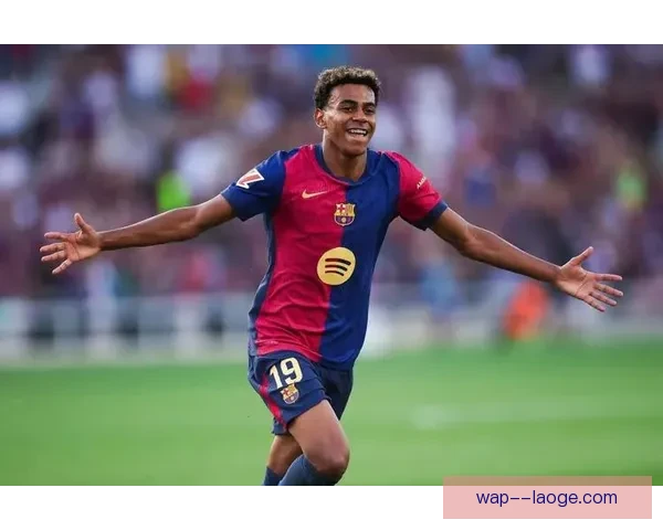 2024欧洲杯最佳年轻球员亚马尔成功蝉联荣誉再创辉煌